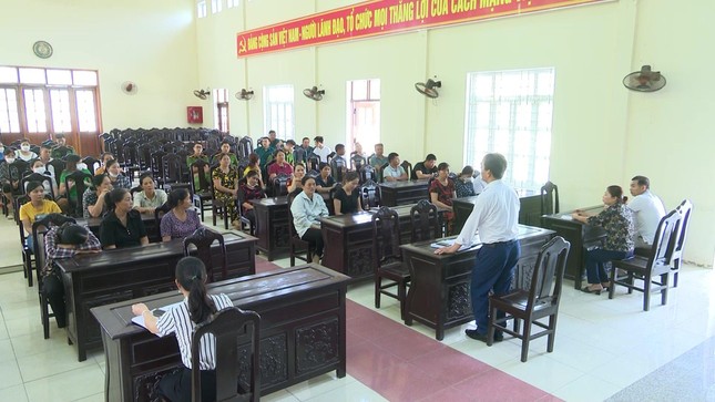 Hàng trăm người dân miền núi Thanh Hoá có nguy cơ mất trắng tài sản vì chơi hụi - Ảnh 1.