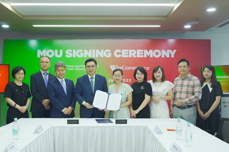 WinCommerce ký kết hợp tác với AT để nhập khẩu nông sản Hàn Quốc về Việt Nam - Ảnh 1.
