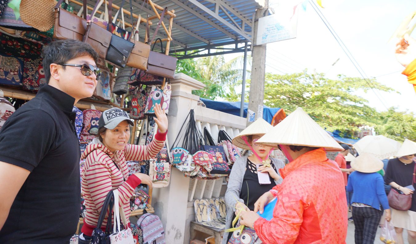 Hàn Quốc trở thành thị trường du lịch lớn nhất của Việt Nam - Ảnh 1.