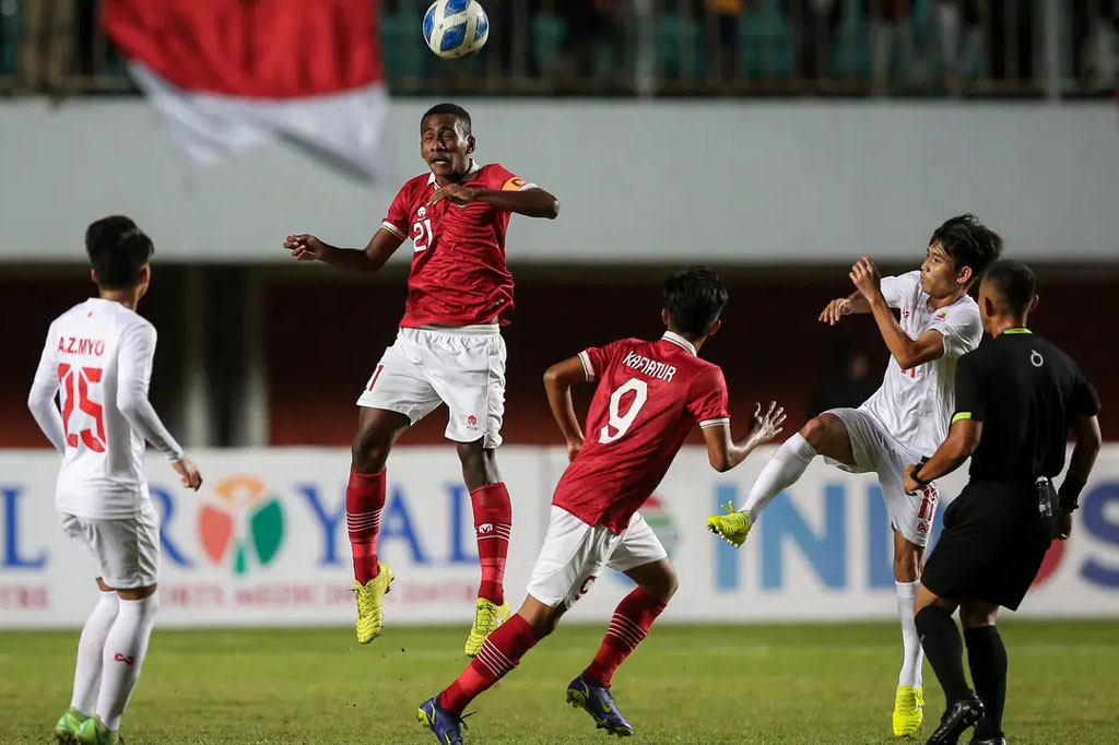 Thắng “đấu súng” trước U16 Myanmar, U16 Indonesia gặp U16 Việt Nam ở chung kết - Ảnh 1.