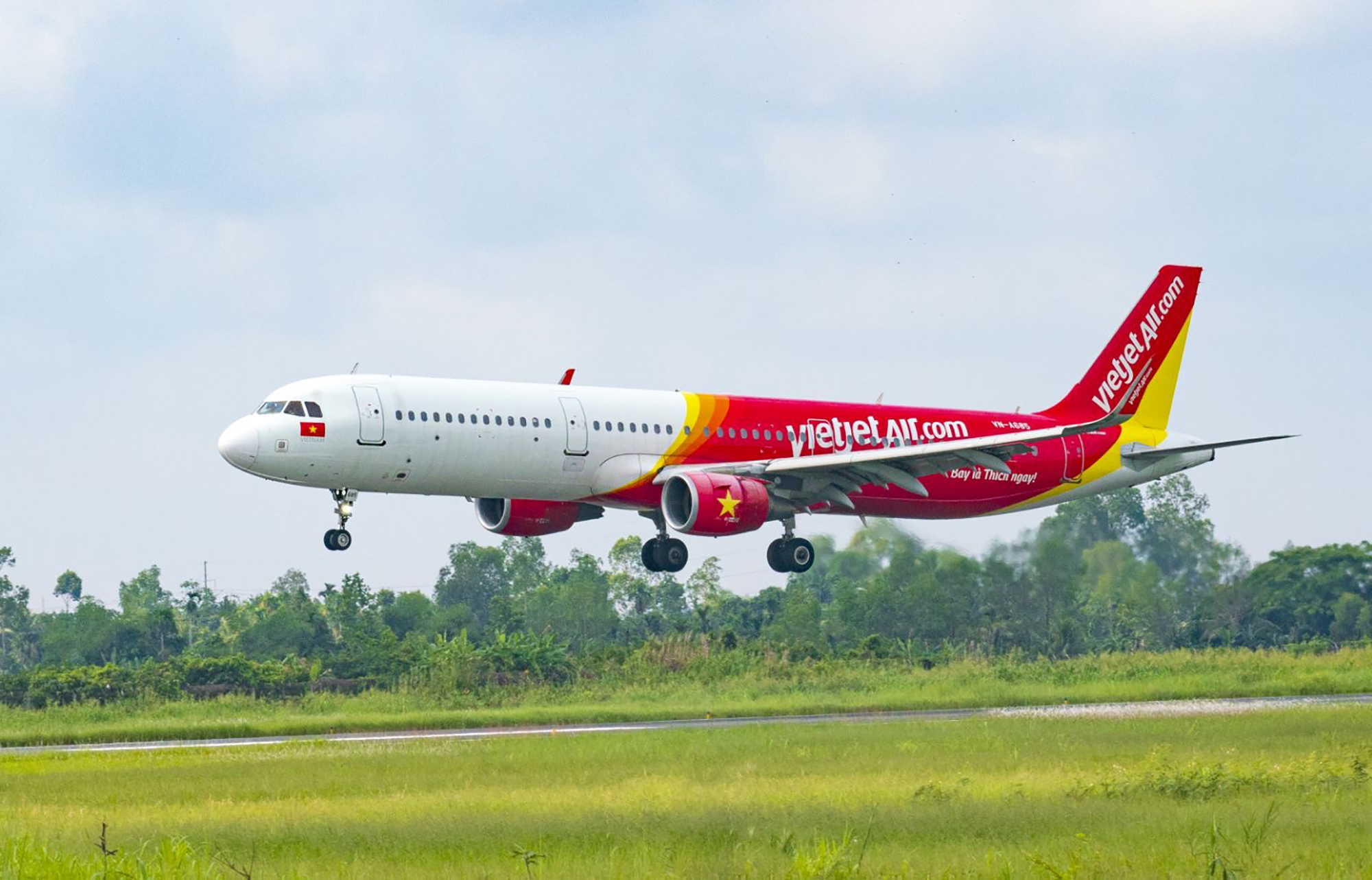 Vietjet bay thẳng từ Đà Lạt đến Băng Cốc với vé máy bay giá rẻ - Ảnh 2.