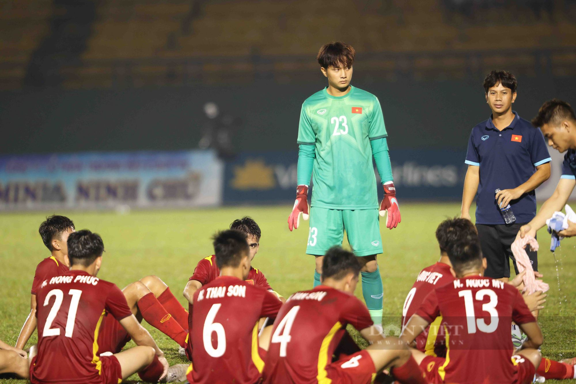 Đánh bại Malaysia trên chấm luân lưu, U19 Việt Nam vô địch Giải U19 Quốc tế - Ảnh 9.