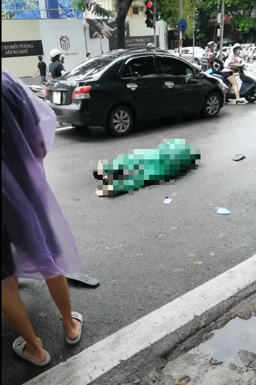 Thông tin mới nhất vụ người phụ nữ bị sát hại ở Hàng Bài, Hà Nội - Ảnh 1.