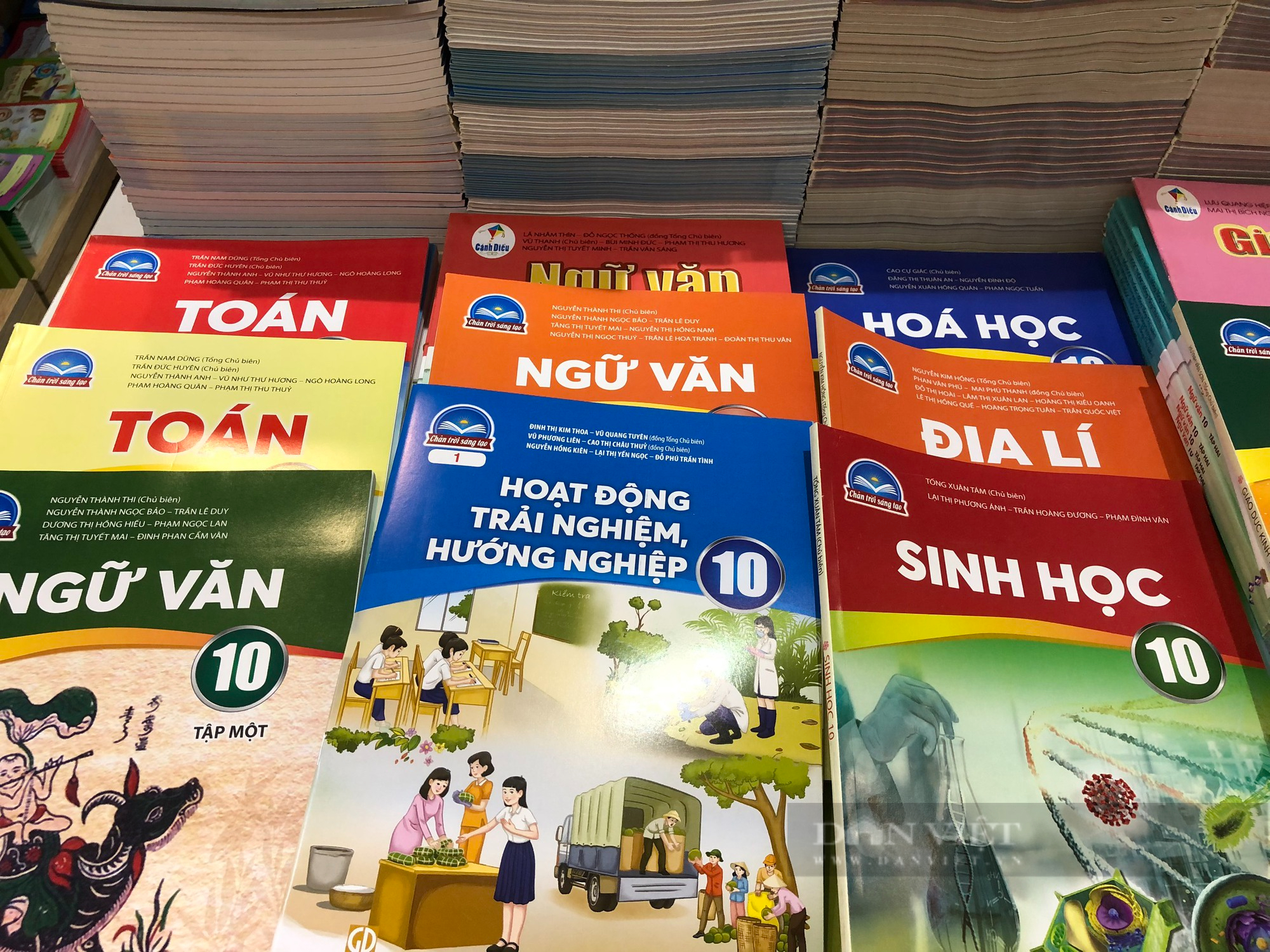 Có nhất thiết phải phụ thuộc Sách giáo khoa? - Ảnh 3.