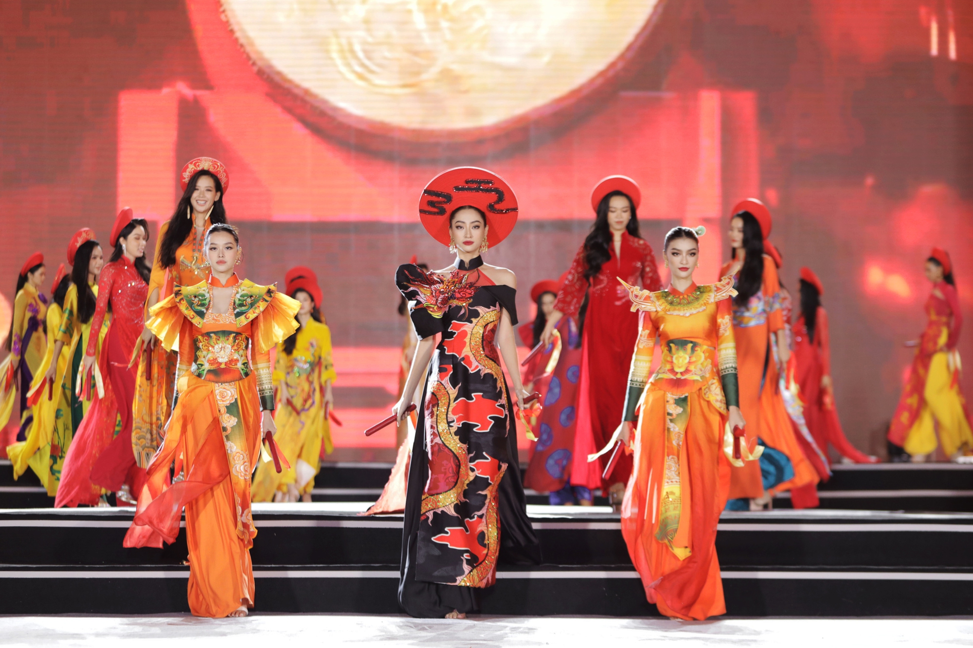 Chung kết Miss World Vietnam 2022: Nam Em trượt Top 5 - Ảnh 6.