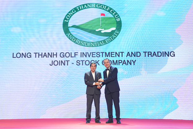 Golf Long Thành năm thứ 2 liên tiếp được vinh danh “Nơi làm việc tốt nhất châu Á 2022” - Ảnh 1.