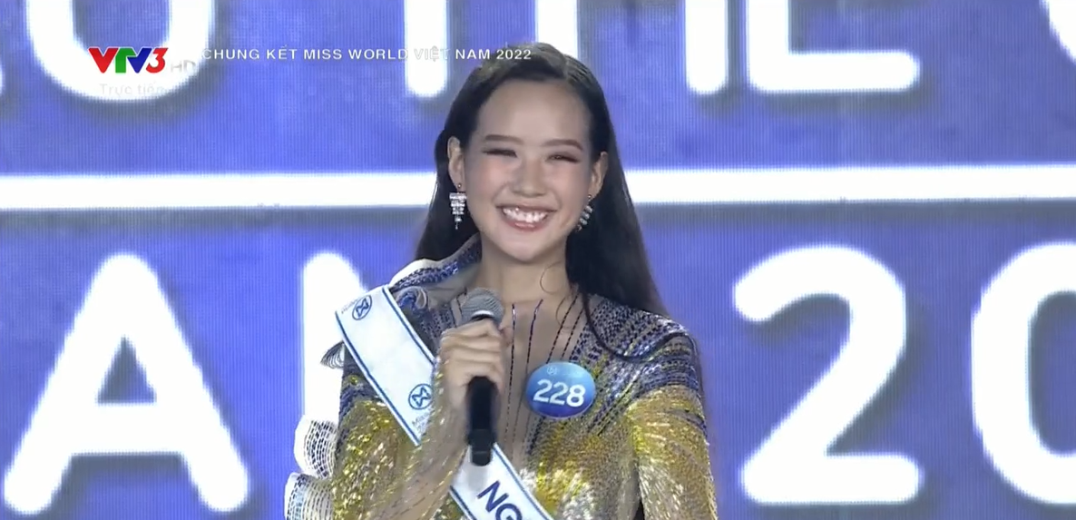 Sự cố đáng tiếc trong đêm chung kết Miss World Vietnam 2022 - Ảnh 2.