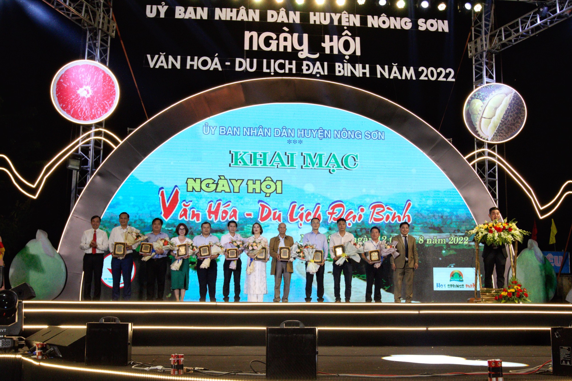 Khu du lịch Núi Thần Tài: Đồng hành cùng giải chạy bộ khám phá Nông Sơn – Quảng Nam năm 2022 - Ảnh 1.