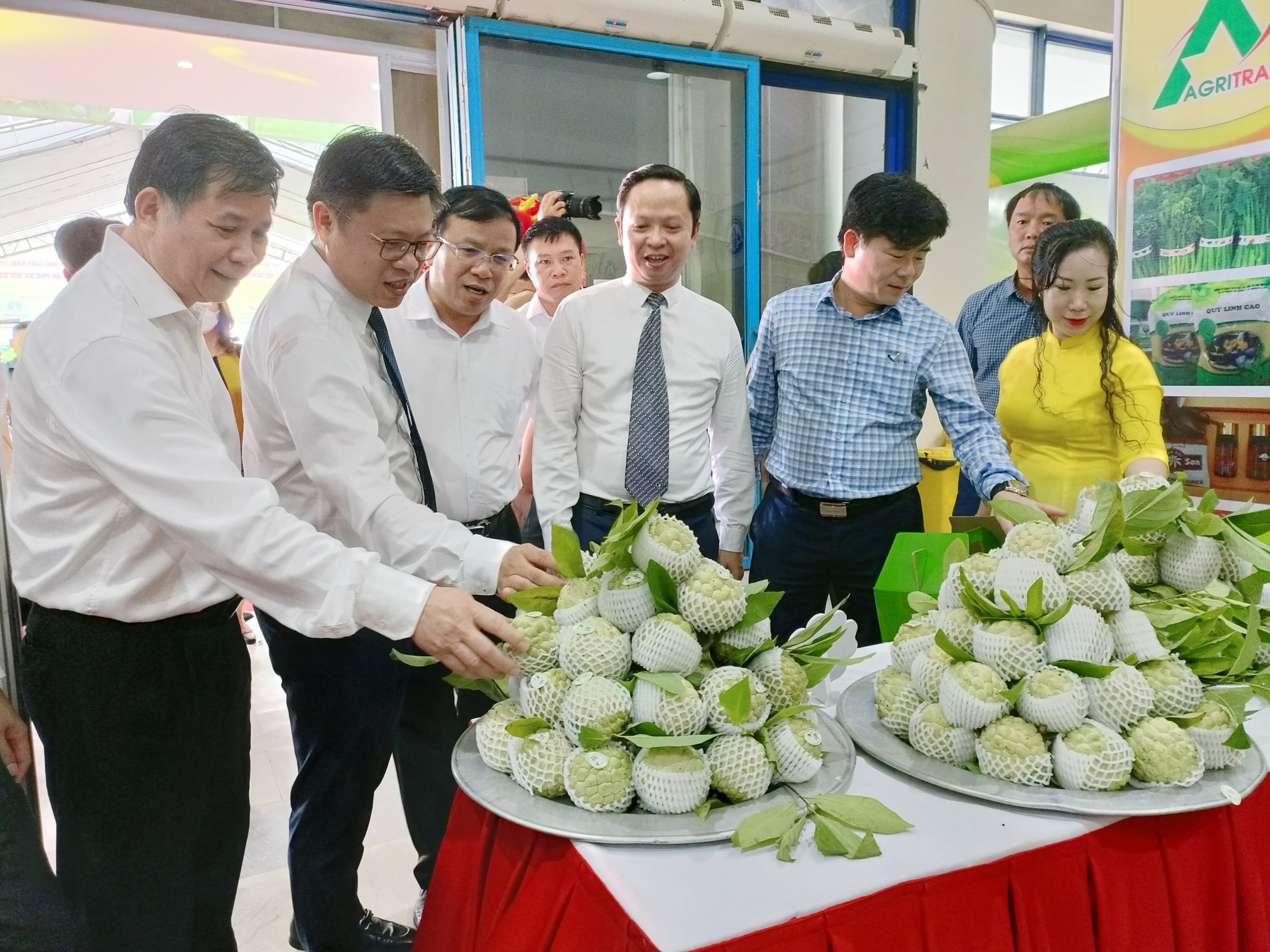 Sở hữu đặc sản na, thạch đen, hoa hồi...ngành nông nghiệp Lạng Sơn đặt mục tiêu 26.000 tỷ đồng vào 2025 - Ảnh 1.