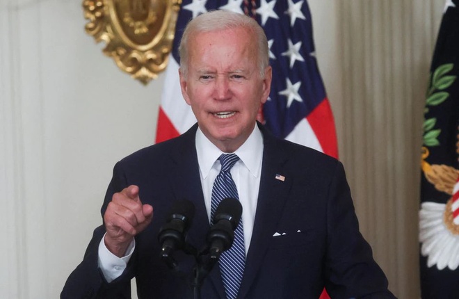 Tổng thống Biden ký ban hành Đạo luật Giảm lạm phát - Ảnh 1.