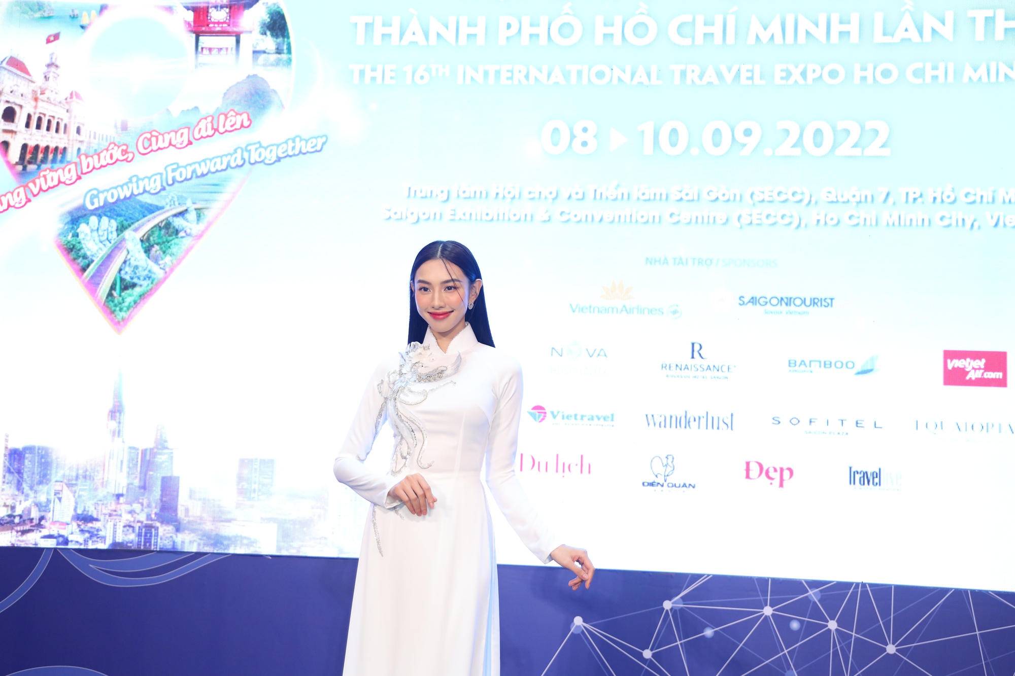 Hoa hậu Nguyễn Thúc Thùy Tiên là Đại sứ truyền thông Hội chợ Du lịch Quốc tế TP HCM 2022 - Ảnh 1.