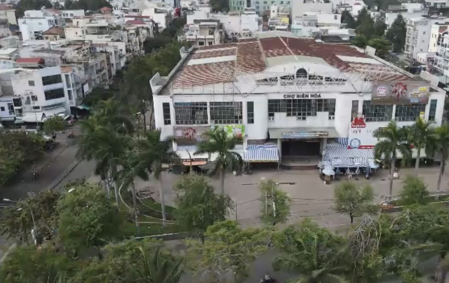 Bí thư Đồng Nai Nguyễn Hồng Lĩnh: &quot;Chợ truyền thống cần thay đổi để cạnh tranh với các kênh bán lẻ&quot; - Ảnh 2.