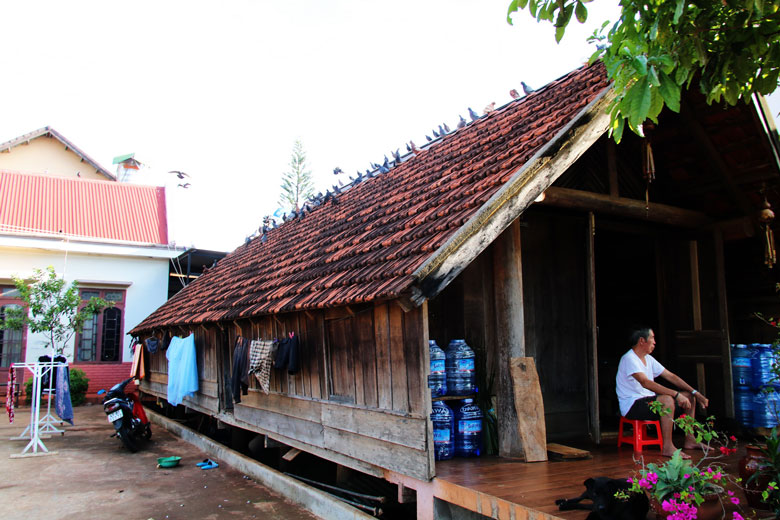 Buôn làng người Ê Đê ở vùng đất này của Tây Nguyên đã giàu có lại còn đẹp như xứ sở cổ tích - Ảnh 1.