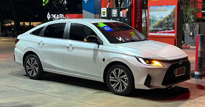 Toyota Vios 2024 là mẫu xe tiết kiệm nhiên liệu tối ưu, giúp người dùng tiết kiệm chi phí đi lại. Cùng xem hình ảnh để tìm hiểu trực quan hơn về ưu điểm này nhé.