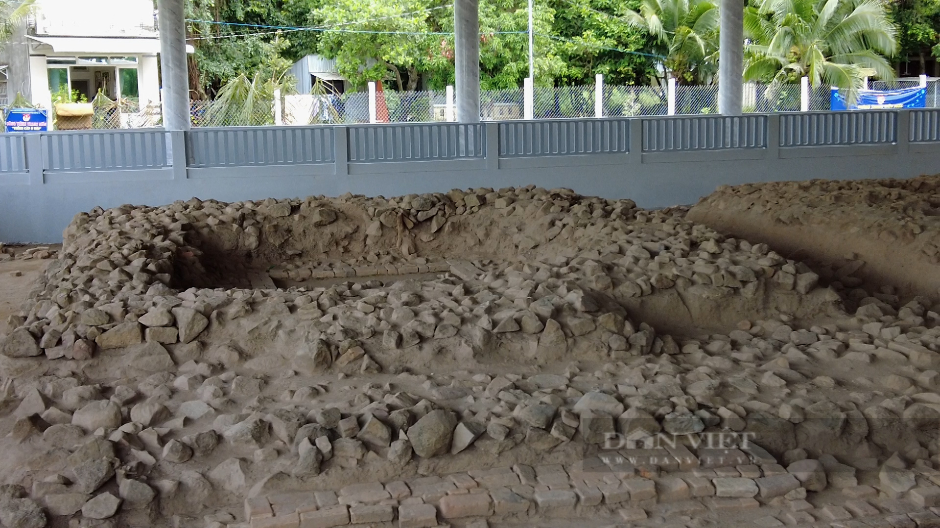 &quot;Hầm vàng&quot; với dấu tích đền thờ Hindu giáo của Vương quốc Phù Nam xưa trên đất An Giang  - Ảnh 2.