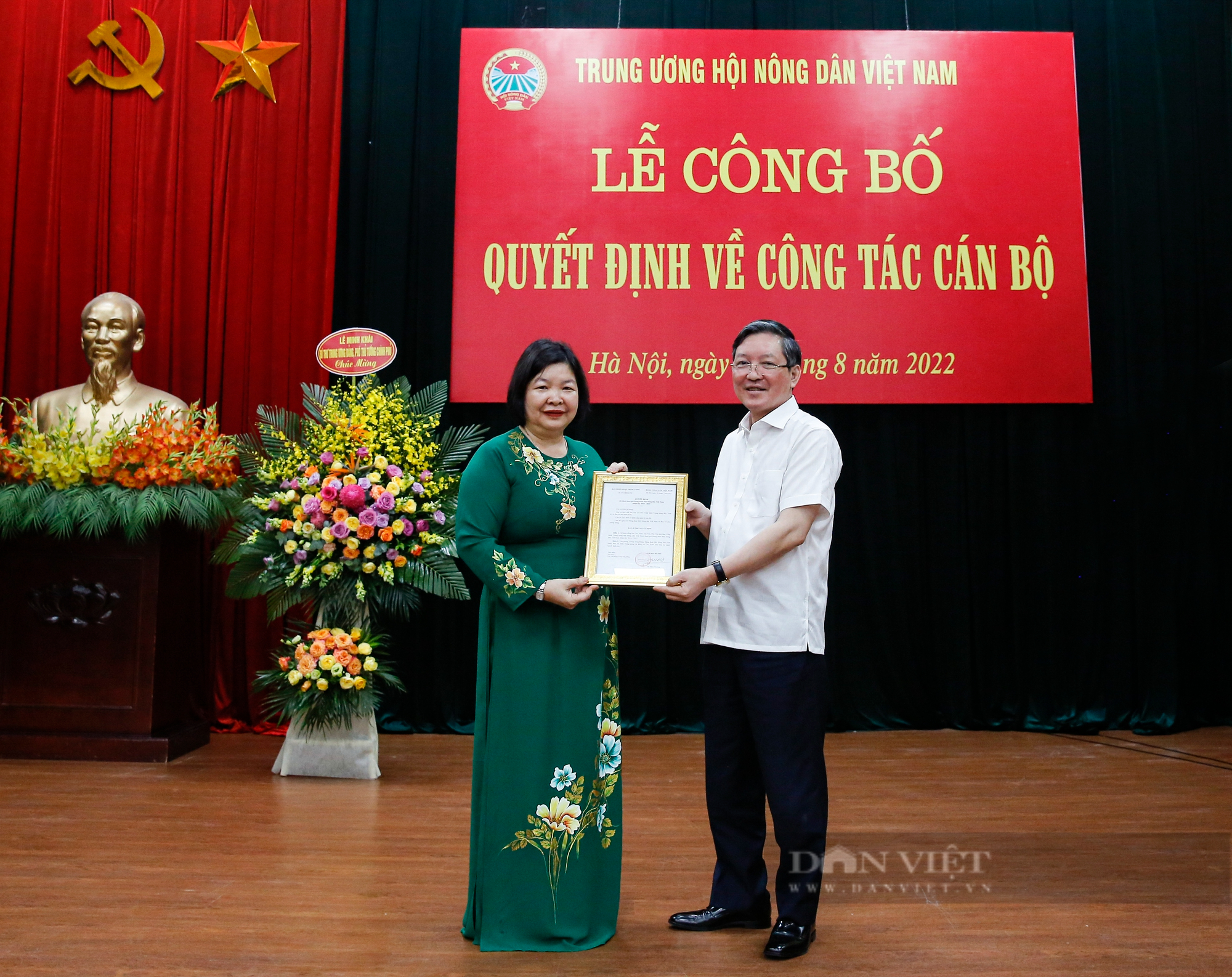 Hình ảnh Lễ công bố Quyết định về công tác cán bộ tại Trung ương Hội Nông dân Việt Nam - Ảnh 3.