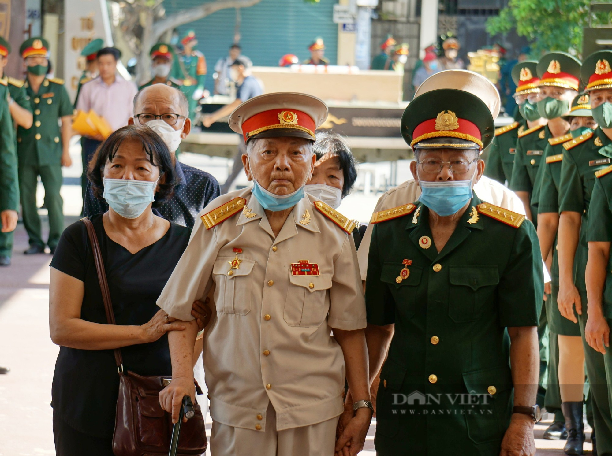 Lễ truy điệu Anh hùng Kostas Nguyễn Văn Lập: &quot;Thây tôi về Hy Lạp, linh hồn tôi ở Việt Nam&quot; - Ảnh 2.