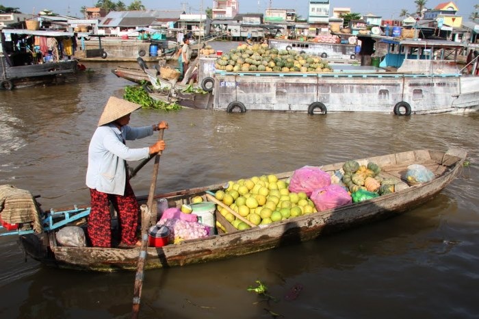 Kể chuyện làng: Nhớ những ngày cùng tía má đi &quot;xổ vuông đổ đụt&quot; ở đất mũi Cà Mau - Ảnh 1.