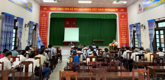 Thừa Thiên Huế: Tập huấn hướng dẫn thành lập tổ hợp tác cho cán bộ, hội viên nông dân  - Ảnh 1.