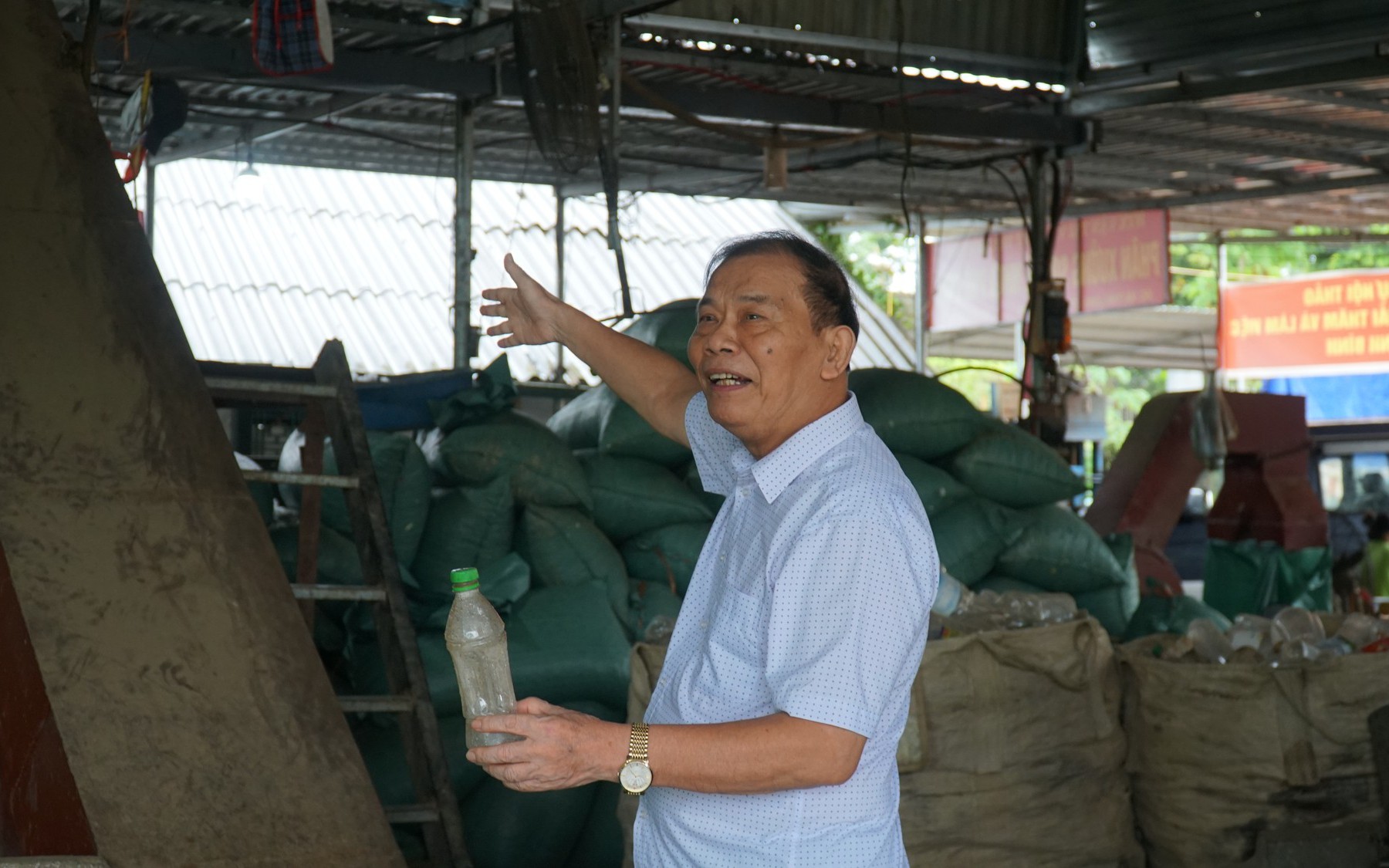 Người biến rác thành phân hữu cơ, tái chế nhựa ở Tuyên Quang là Nông dân Việt Nam xuất sắc 2022