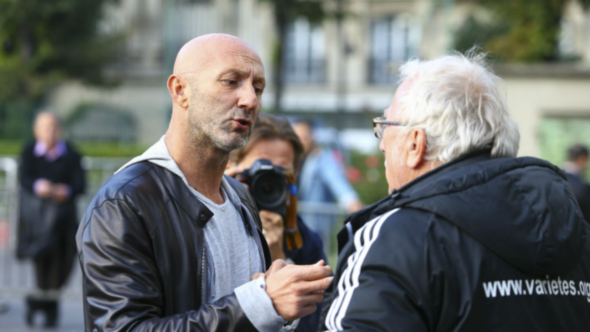 Fabien Barthez: Cựu thủ môn của M.U trở thành tay đua như thế nào? - Ảnh 4.