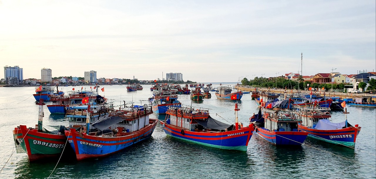 Sớm xử lý việc 42 ngư dân Việt Nam bị Malaysia bắt giữ - Ảnh 1.