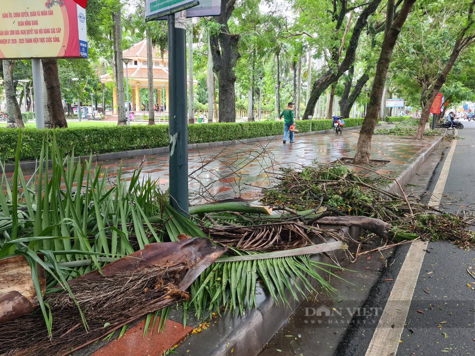 Hải Phòng: Ảnh hưởng của bão số 3 khiến nhiều tuyến đường ngập lụt nghiêm trọng - Ảnh 6.