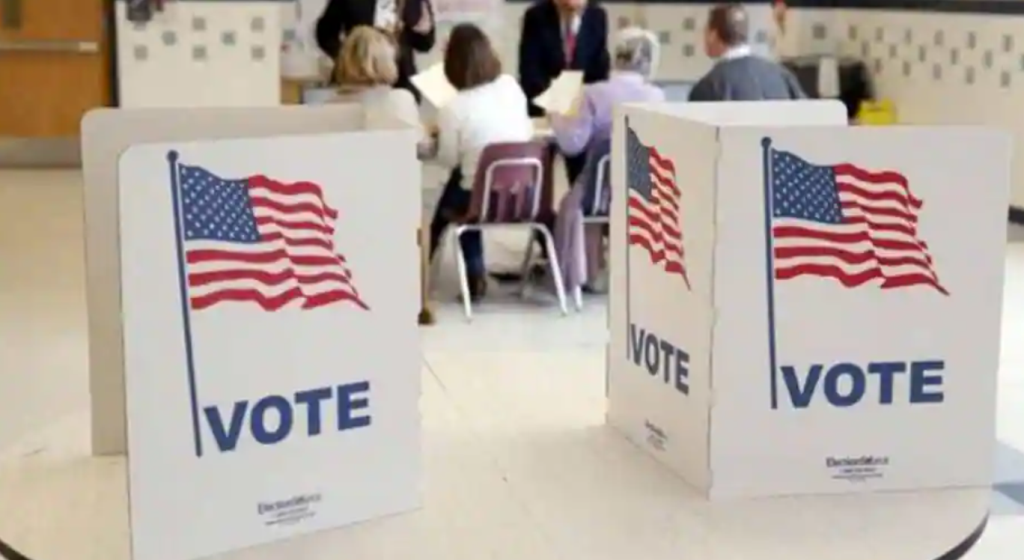 Bầu cử Mỹ giữa kỳ: Cục diện mới trước ngày quyết định - Ảnh 1.