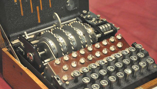 Enigma - cỗ máy mã hóa giúp Phát xít Đức đánh chiếm 3/4 châu Âu - Ảnh 1.