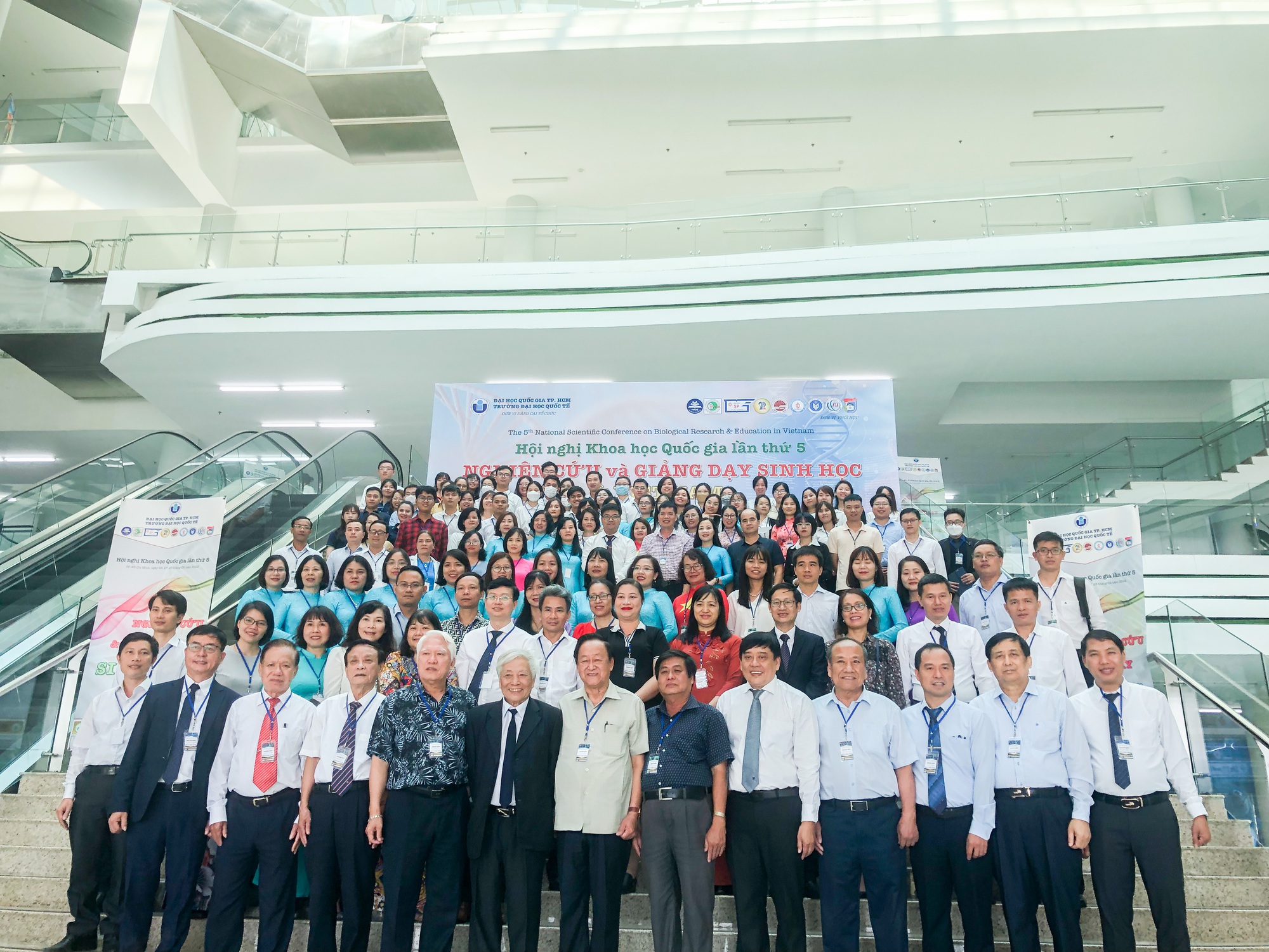 Gần 30 chuyên gia đầu ngành tìm hướng giảng dạy Sinh học ở Việt Nam - Ảnh 3.