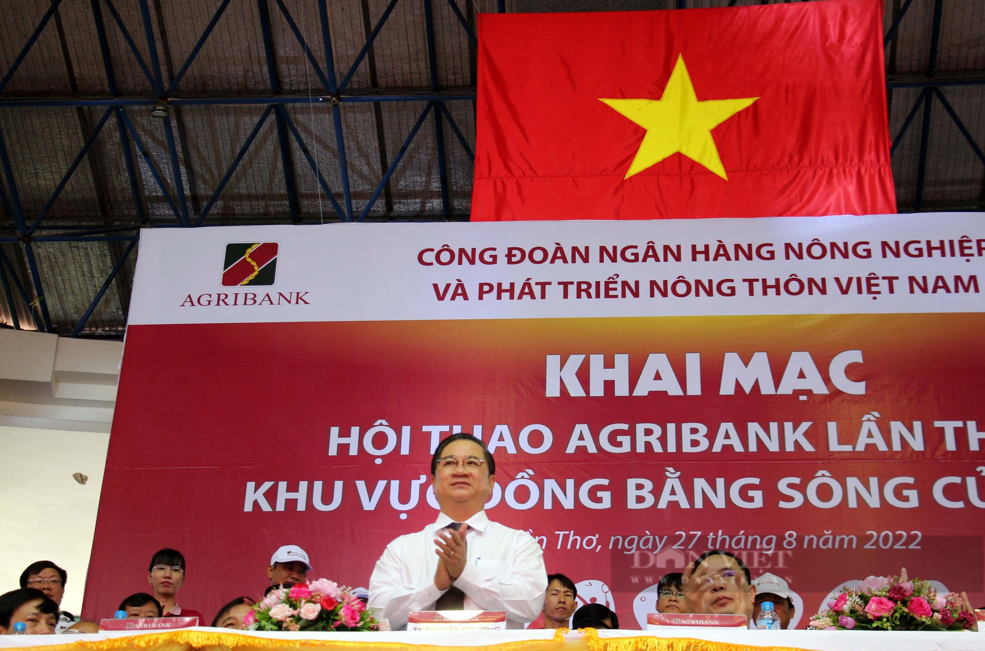 Long trọng Khai mạc Hội thao Agribank lần thứ 9 khu vực Đồng bằng Sông Cửu Long năm 2022 - Ảnh 5.