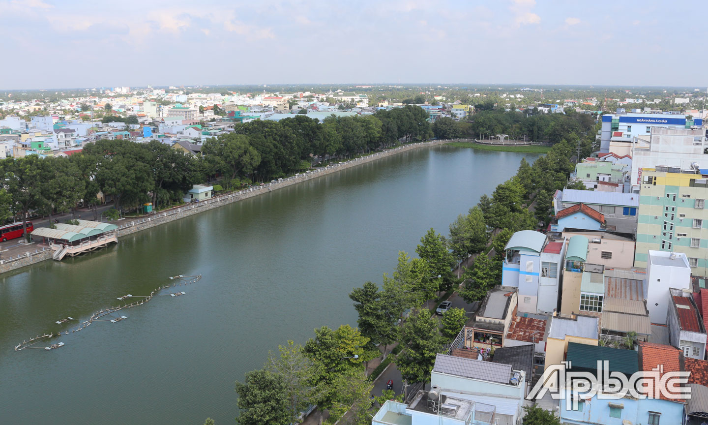 Vùng đất này của Tiền Giang có giếng nước khổng lồ - Ảnh 1.