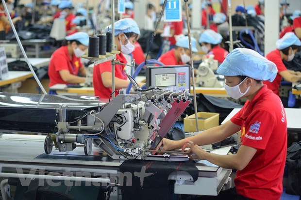 Standard Chartered dự báo kinh tế Việt Nam tiếp tục phục hồi mạnh mẽ  - Ảnh 1.