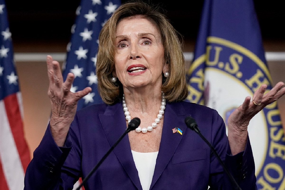 Máy bay chở Chủ tịch Hạ viện Mỹ Nancy Pelosi hạ cánh xuống Đài Loan - Ảnh 1.