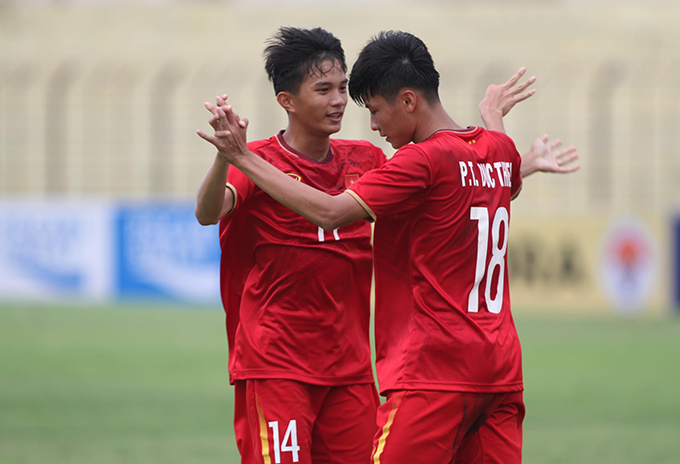 U16 Việt Nam &quot;dội mưa gôn&quot; vào lưới U16 Philippines - Ảnh 3.