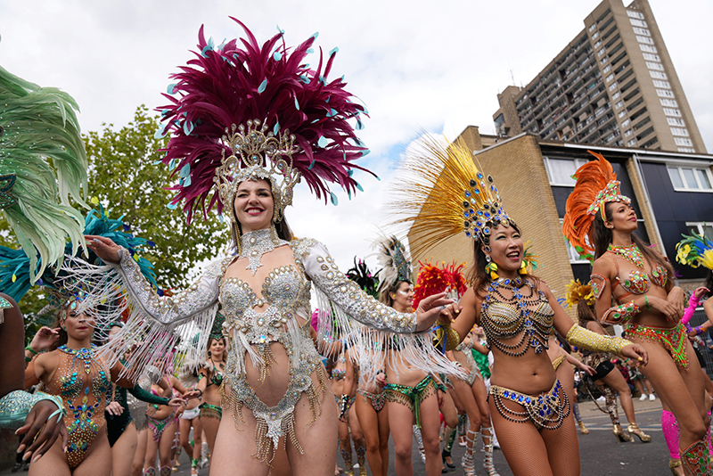 Notting Hill Carnival 2022 - Lễ hội đường phố lớn nhất châu Âu kết thúc trong bi kịch - Ảnh 4.