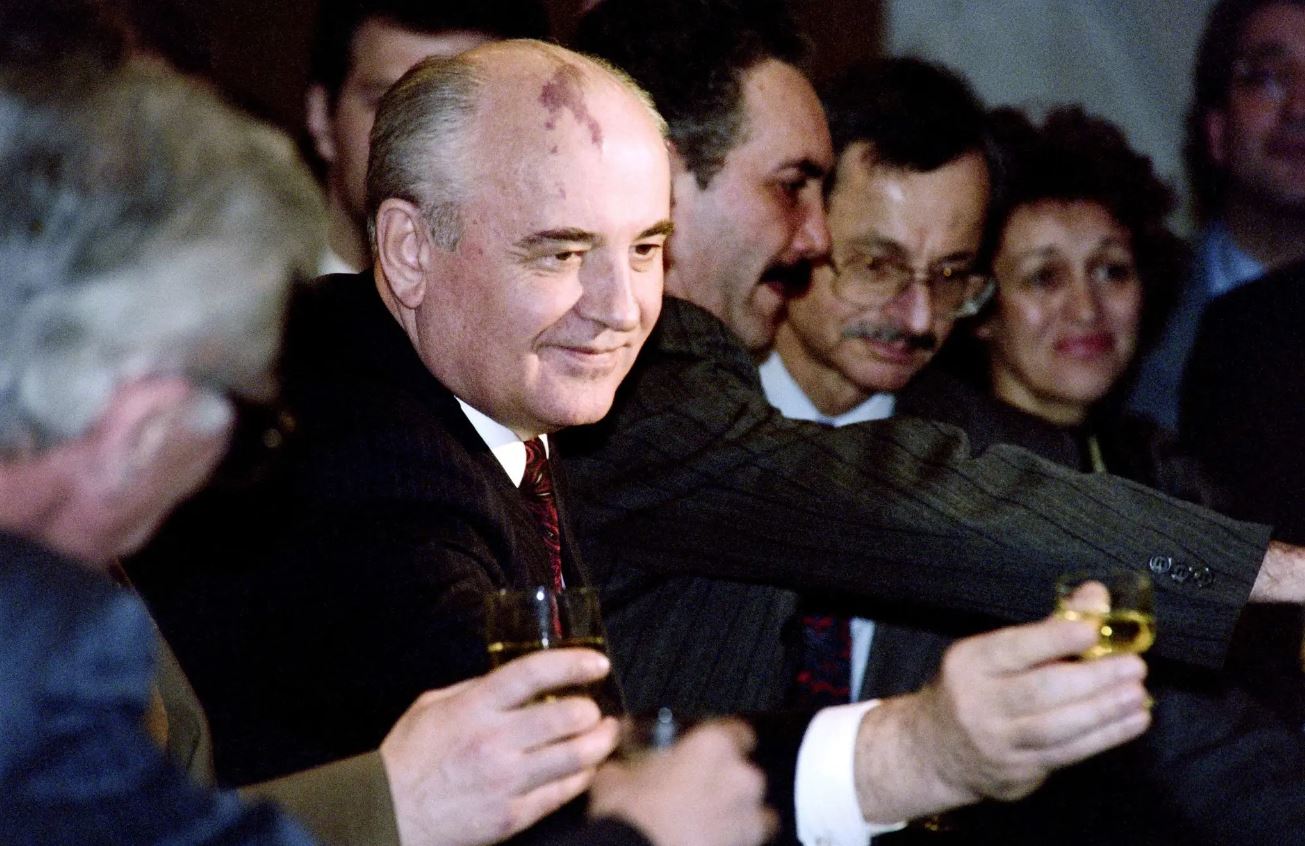 Ảnh: Cuộc đời và sự nghiệp của cựu lãnh đạo Liên Xô Mikhail Gorbachev - Ảnh 10.