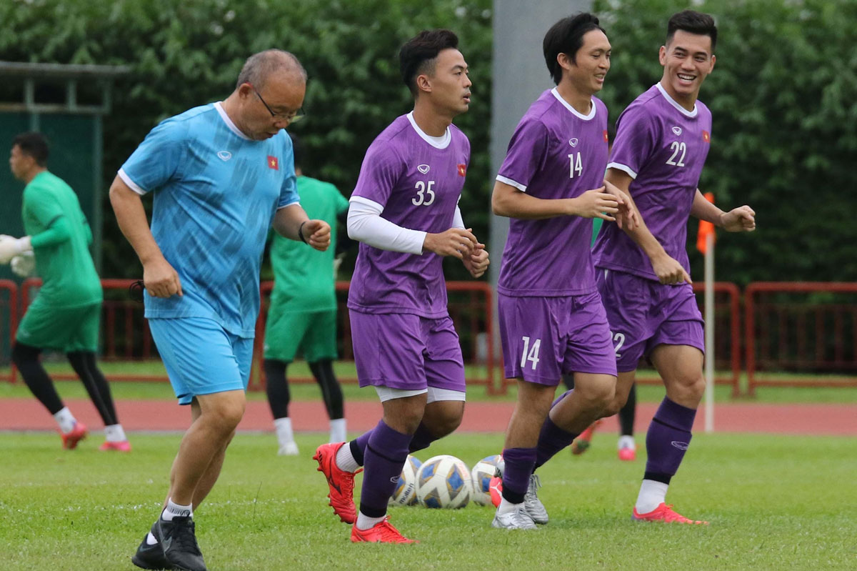 Tin tối (31/8): VFF ra chỉ tiêu cho ĐT Việt Nam tại AFF Cup 2022 - Ảnh 1.