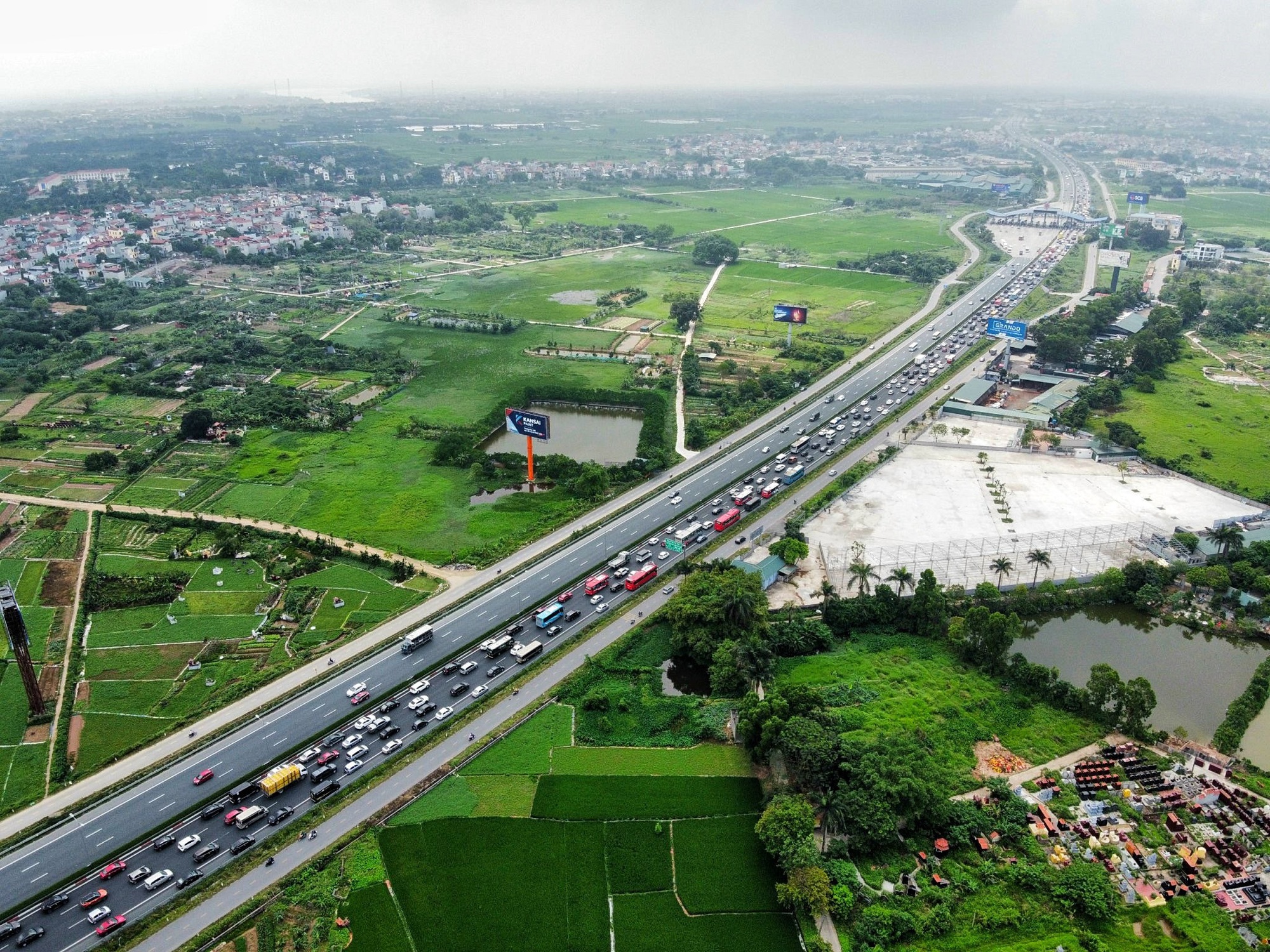Số tiền cần nạp khi đi vào các tuyến cao tốc tại Việt Nam - Ảnh 3.