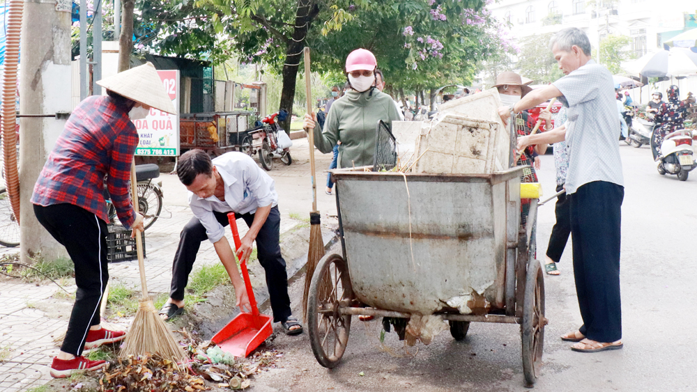 Bắc Giang: Người dân chung tay tạo nên &quot;Chủ nhật xanh&quot; - Ảnh 1.