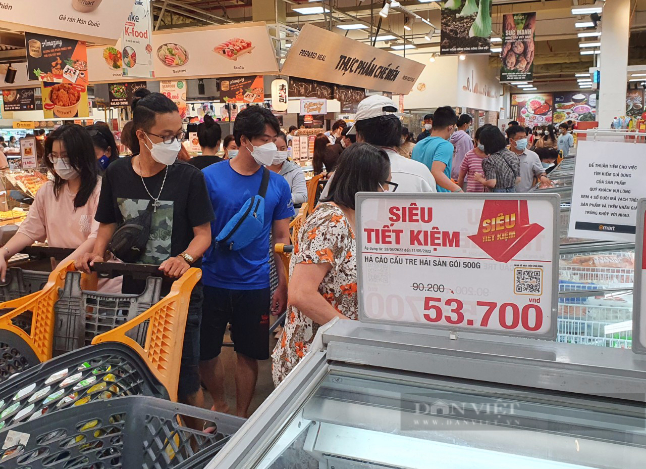 Chủ tịch Thaco Trần Bá Dương: Emart sẽ có 20 siêu thị, đạt doanh thu 1 tỷ USD vào năm 2026 - Ảnh 1.