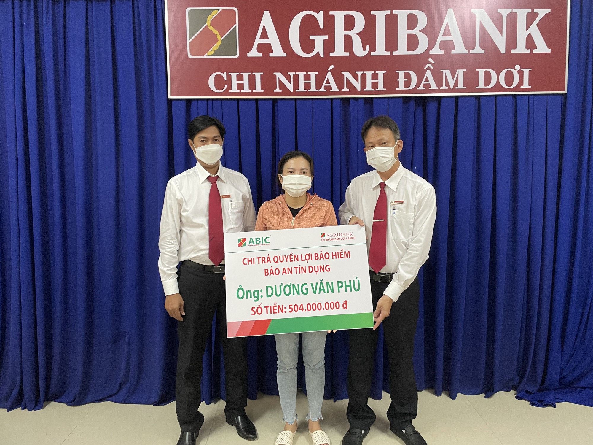 Bảo hiểm Agribank Cần Thơ chi trả bảo hiểm tối đa cho 1 khách hàng tại Cà Mau - Ảnh 1. Bảo hiểm Agribank Cần Thơ chi trả bảo hiểm tối đa cho 1 khách hàng tại Cà Mau - Ảnh 1.