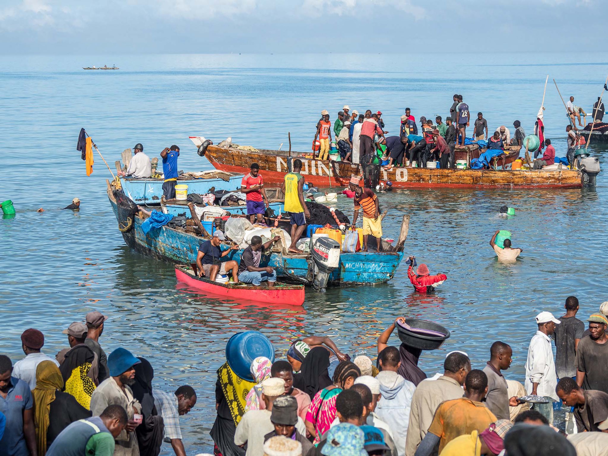 Khám phá địa danh từng là khu chợ buôn bán nô lệ của Thị Trấn Đá (Tanzania) - Ảnh 4.