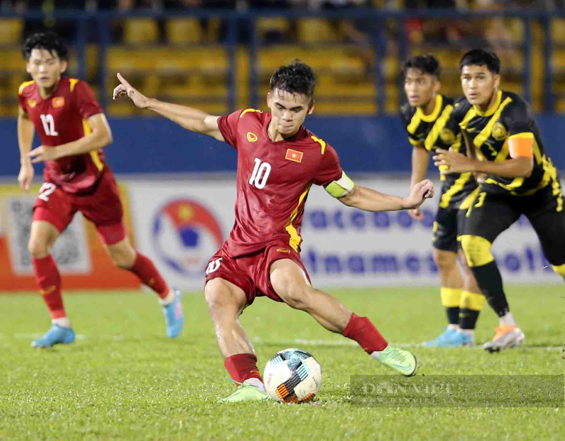 U19 Việt Nam đấu U19 Thái Lan: Thử nghiệm hay quyết đấu - Ảnh 1.