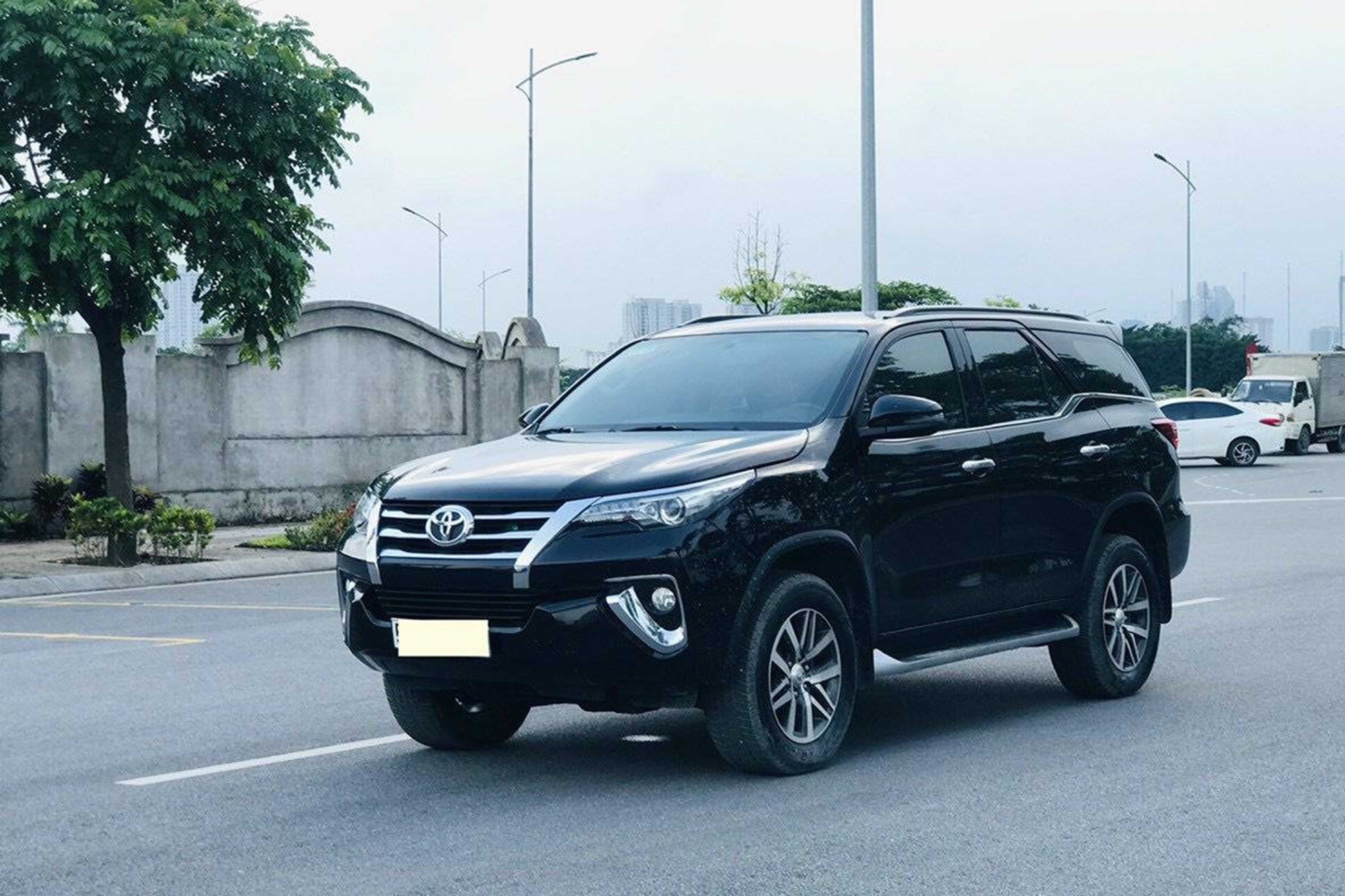 Toyota Fortuner 2018 máy dầu hộp số tự động sẽ về Việt Nam vào tháng 12018