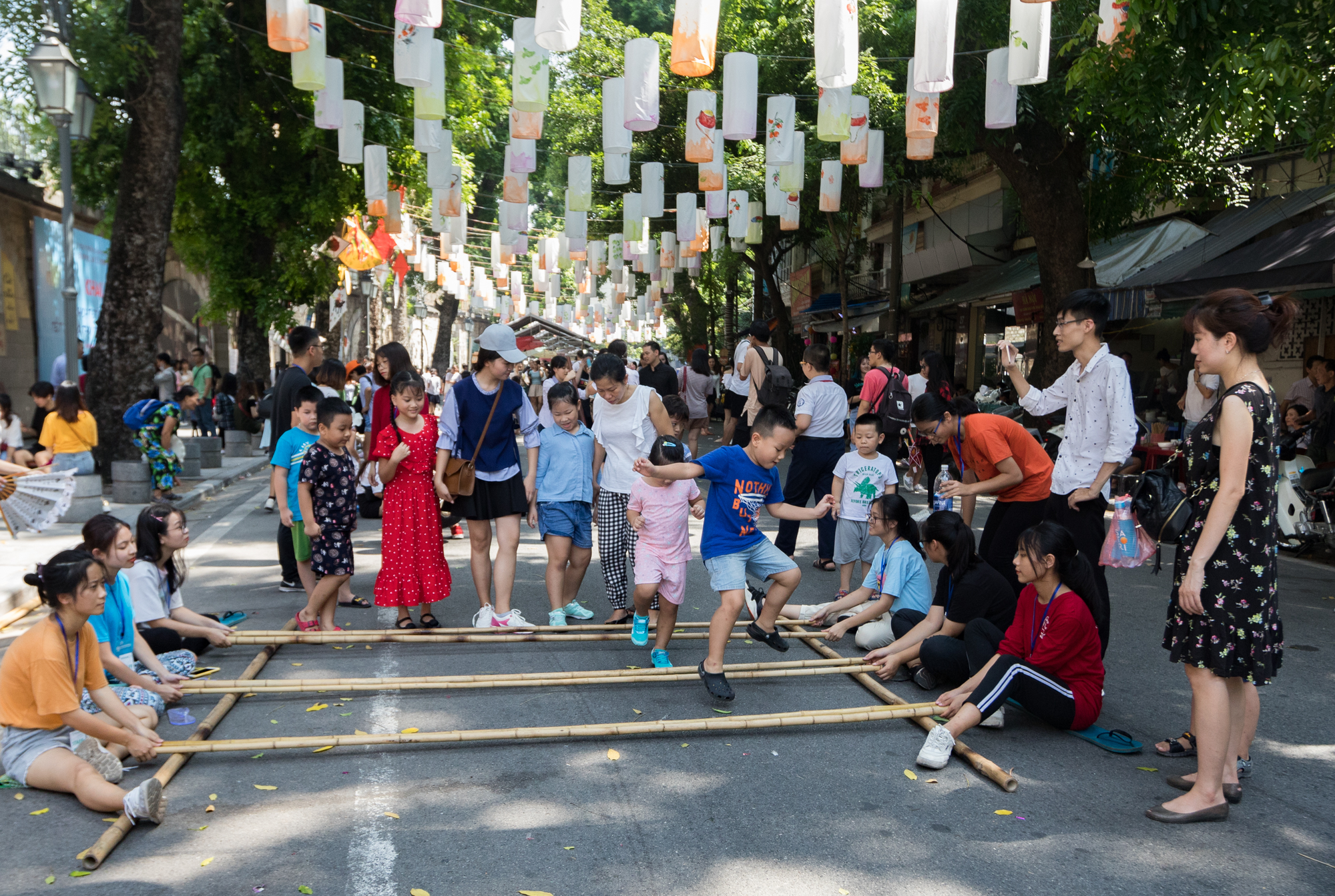 Nhiều hoạt động phong phú, hấp dẫn tại lễ hội Trung thu phố cổ 2022 - Ảnh 1.