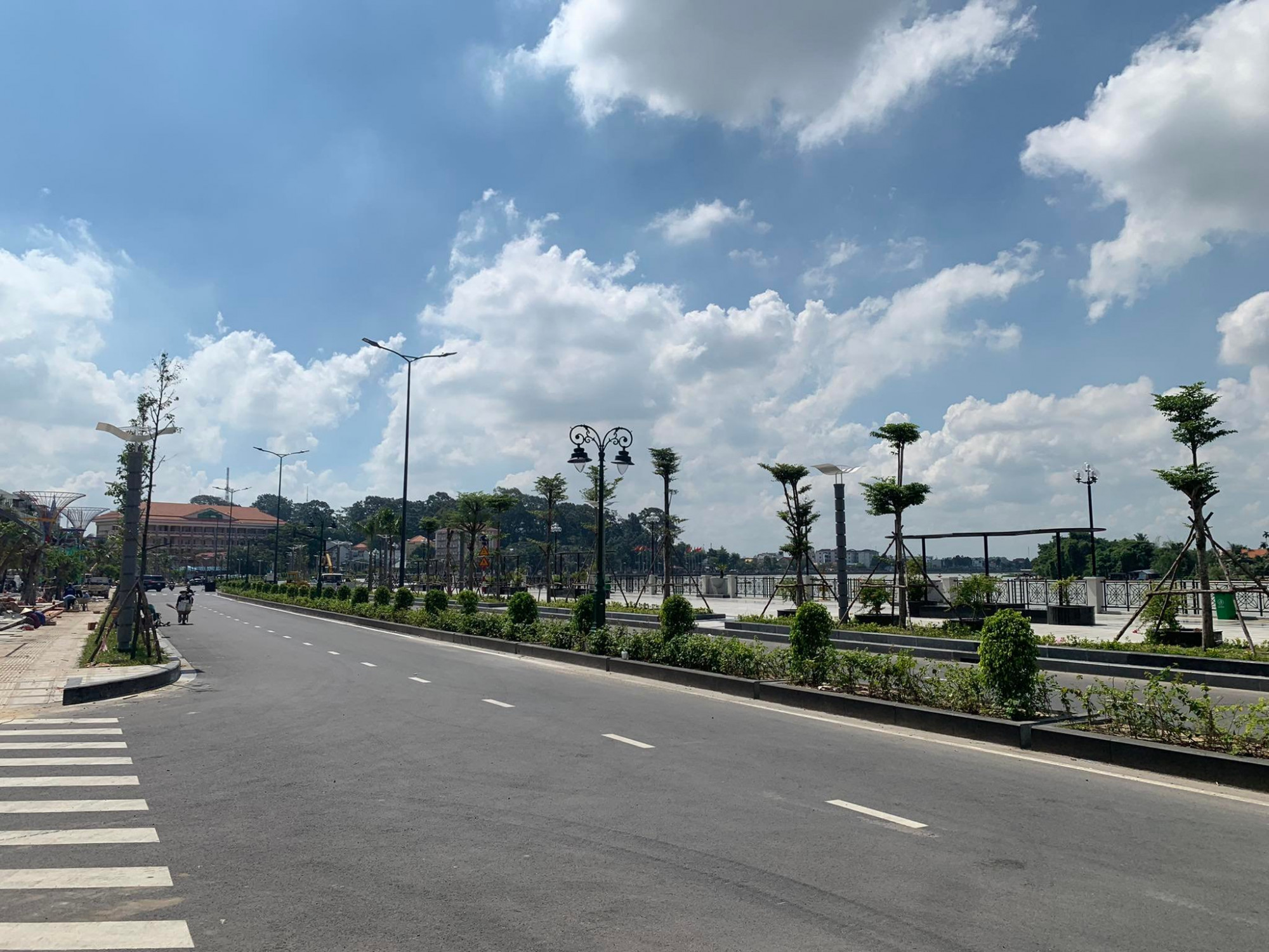 Bình Dương chuẩn bị ra mắt phố đi bộ ven sông Sài Gòn - Ảnh 6.