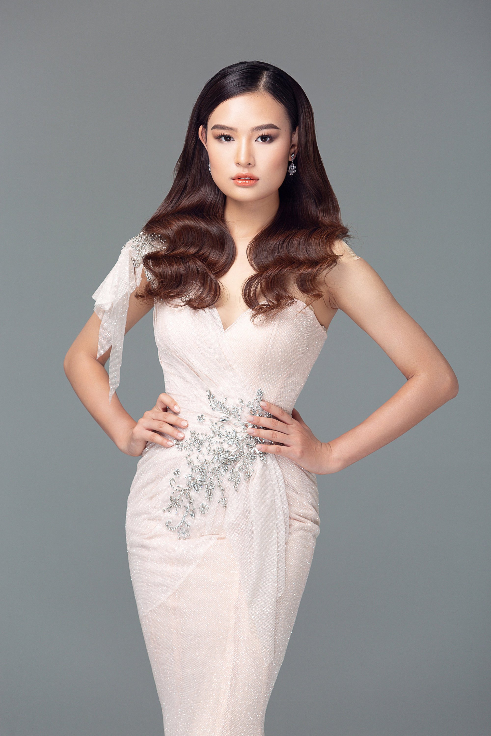 Lộ diện Top 10 gương mặt sáng giá nhất vòng Chung kết Miss Peace Vietnam 2022 - Ảnh 5.