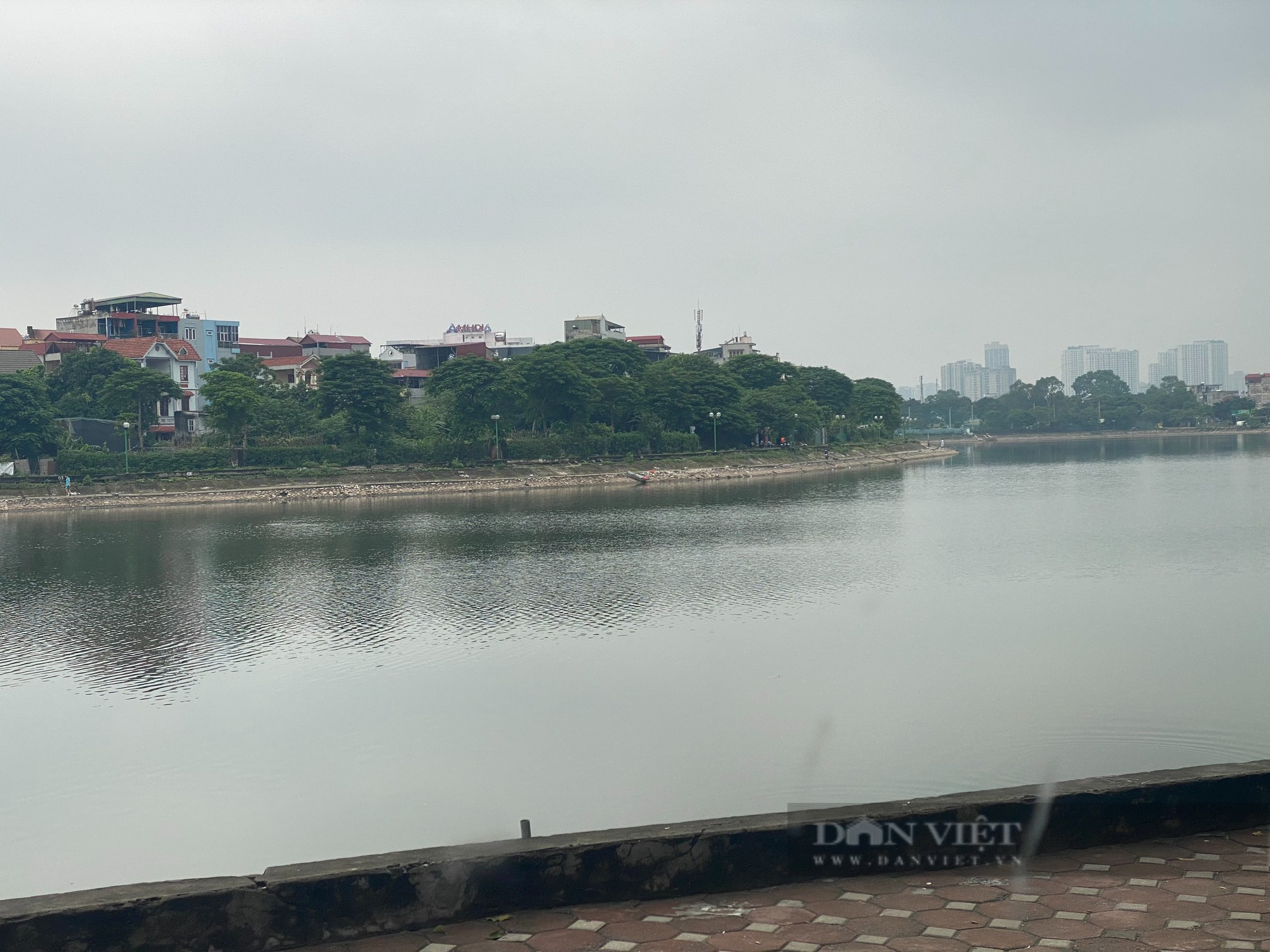 Hồ Đầm Sòi, Định Công vắng bóng người câu cá có thưởng khi Công an phường kiểm tra - Ảnh 4.