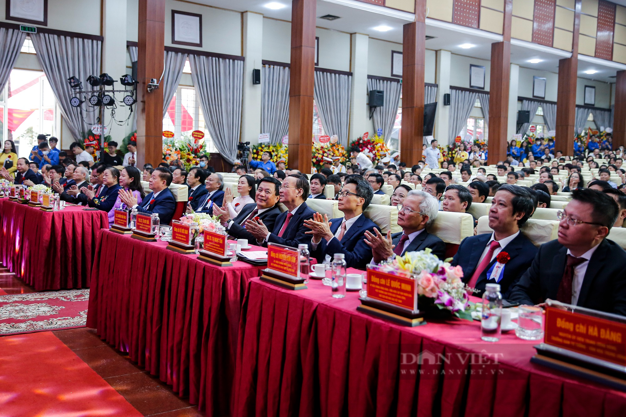 Lãnh đạo Đảng, Nhà nước tới dự Lễ kỷ niệm 60 năm thành lập Học viện Báo chí và Tuyên truyền - Ảnh 3.